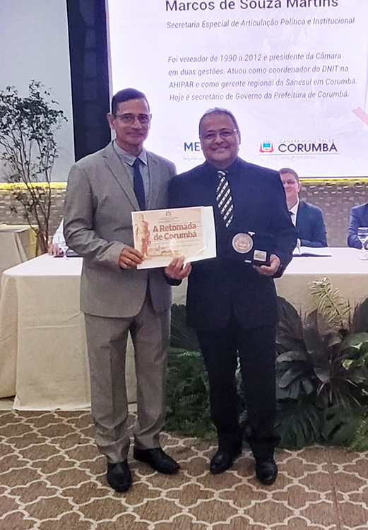 C&acirc;mara homenageia personalidades com Medalha do M&eacute;rito Legislativo Ant&ocirc;nio Maria Coelho