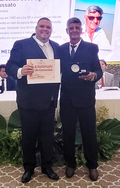 C&acirc;mara homenageia personalidades com Medalha do M&eacute;rito Legislativo Ant&ocirc;nio Maria Coelho