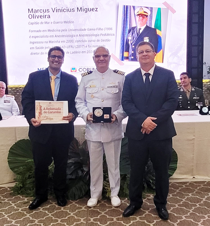 C&acirc;mara homenageia personalidades com Medalha do M&eacute;rito Legislativo Ant&ocirc;nio Maria Coelho