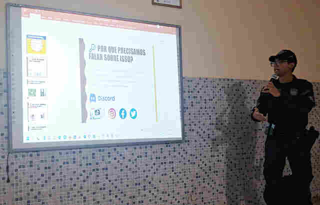 Pol&iacute;cia Militar realiza palestra sobre seguran&ccedil;a p&uacute;blica no CAIJ em Corumb&aacute;