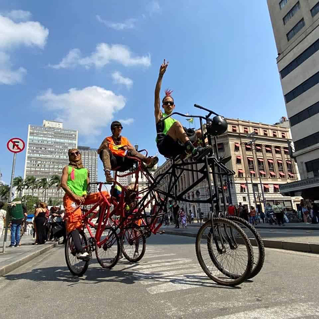 Bikeatona 2025 investe R$ 70 mil em ideias que usam a bicicleta para transformar periferias do Brasil  