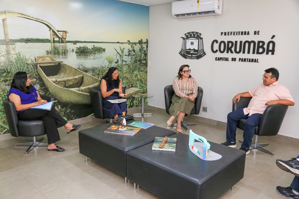 Prefeitura e IFMS firmam conv&ecirc;nio para ampliar educa&ccedil;&atilde;o e tecnologia em Corumb&aacute;