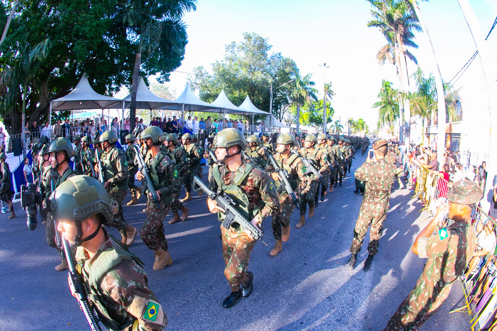 Mais de 60 institui&ccedil;&otilde;es participam de desfile em comemora&ccedil;&atilde;o aos 247 anos de Corumb&aacute; 