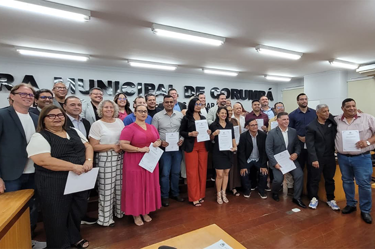 C&acirc;mara celebra Dia do Contador com homenagens a profissionais corumbaenses