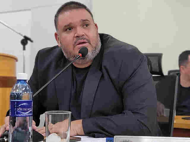 Jovan busca informa&ccedil;&otilde;es sobre gratifica&ccedil;&atilde;o por encargos especiais a servidores municipais
