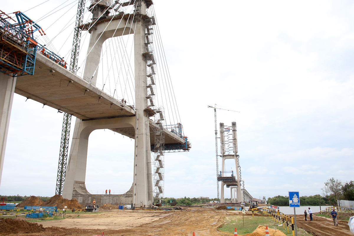 Integra&ccedil;&atilde;o continental: autoridades destacam impacto da Rota Bioce&acirc;nica em visita &agrave;s obras