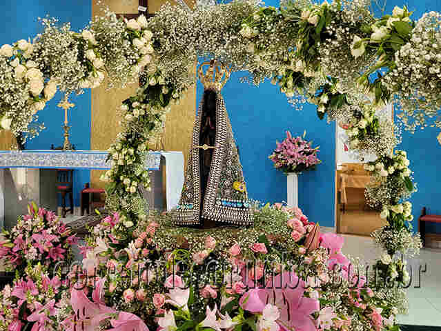 Fi&eacute;is celebram Nossa Senhora Aparecida em Corumb&aacute; com programa&ccedil;&atilde;o especial neste domingo 