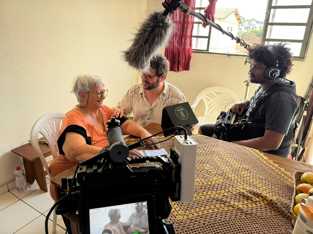 Com ind&iacute;gena e idosa, filme &lsquo;A Trovadora e a Poeta&rsquo; &eacute; gravado em Campo Grande