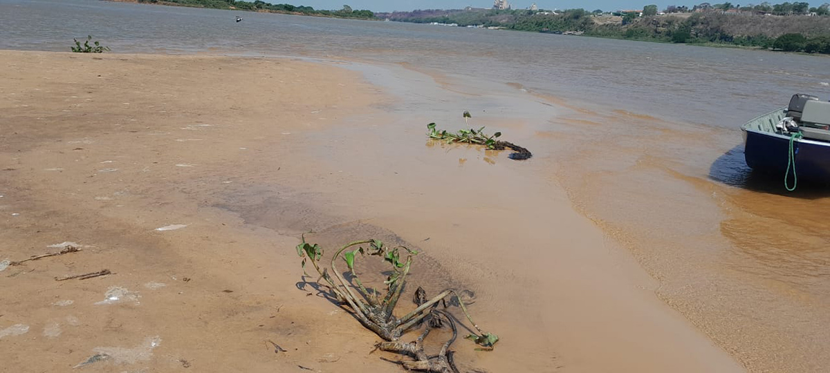 Defesa Civil orienta banhistas e navegantes quanto a seguran&ccedil;a durante o per&iacute;odo de seca no Rio Paraguai