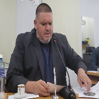 Jovan cobra informa&ccedil;&otilde;es sobre suspens&atilde;o de convoca&ccedil;&atilde;o de aprovados em concurso 