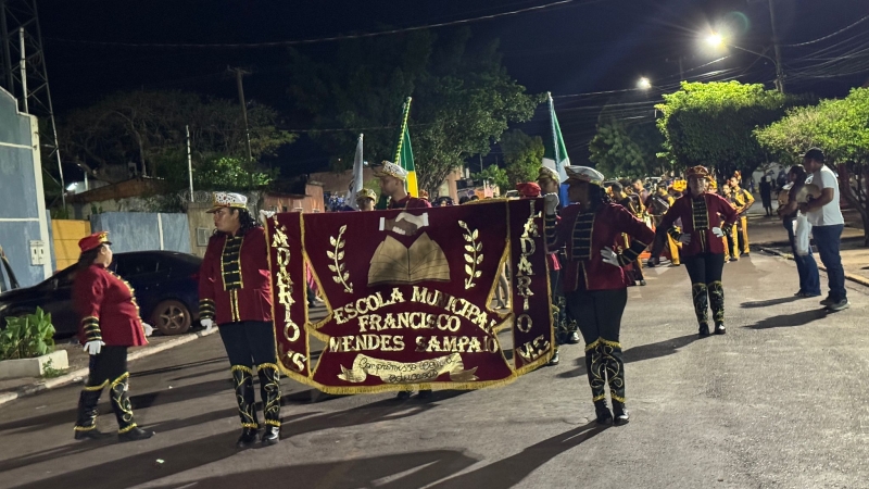 Concurso de Bandas e Fanfarras reúne talentos em grande espetáculo na Avenida 14 de Março