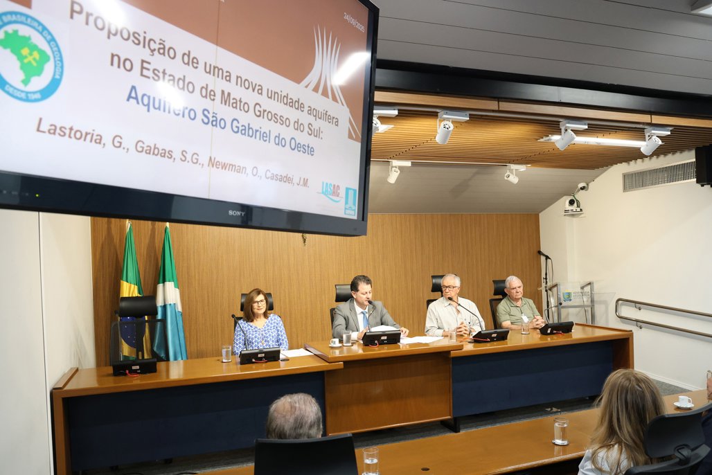 Novo aqu&iacute;fero &eacute; descoberto e MS passa a ter nove sistemas h&iacute;dricos, resultado foi apresentado na Alems 