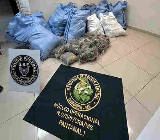 PF, com o apoio da PMMS, apreende mais de 200 kg de drogas em Corumb&aacute;
