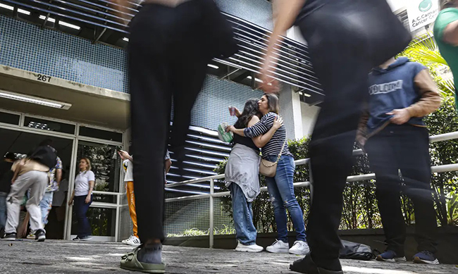 Enem 2025: saiba o que &eacute; permitido levar no primeiro dia de provas 