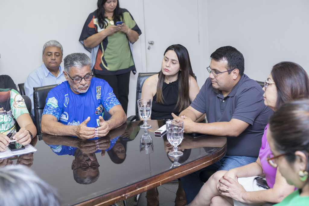 Carnaval: Prefeitura de Corumb&aacute; antecipa primeira parcela do repasse para escolas de samba