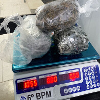 Pol&iacute;cia Militar prende homem por tr&aacute;fico de drogas em resid&ecirc;ncia no bairro Aeroporto em Corumb&aacute;