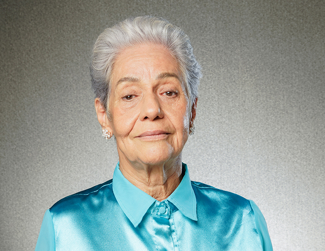 Lenise Viegas &eacute; reeleita presidente do Sindivesc