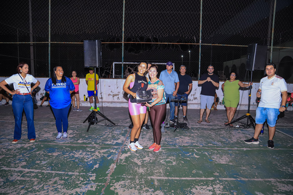 Mobiliza&ccedil;&atilde;o contra a viol&ecirc;ncia re&uacute;ne participantes em Trein&atilde;o dos 21 Dias de Ativismo 