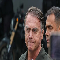 Bolsonaro &eacute; preso pela Pol&iacute;cia Federal em Bras&iacute;lia 