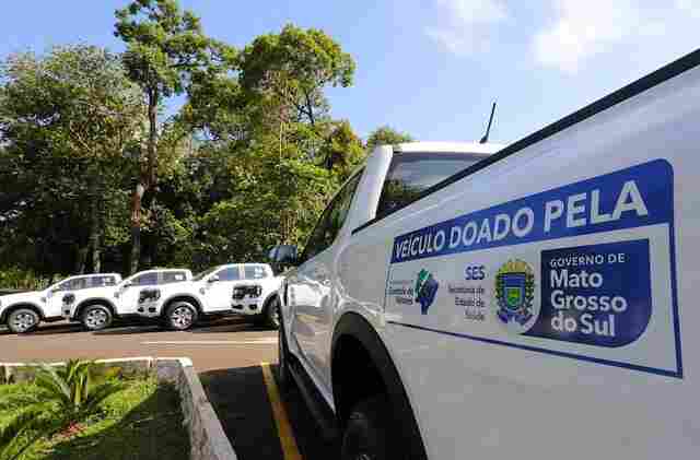 Para fortalecer a&ccedil;&otilde;es de vigil&acirc;ncia em sa&uacute;de, Governo de MS entrega ve&iacute;culos para 14 munic&iacute;pios