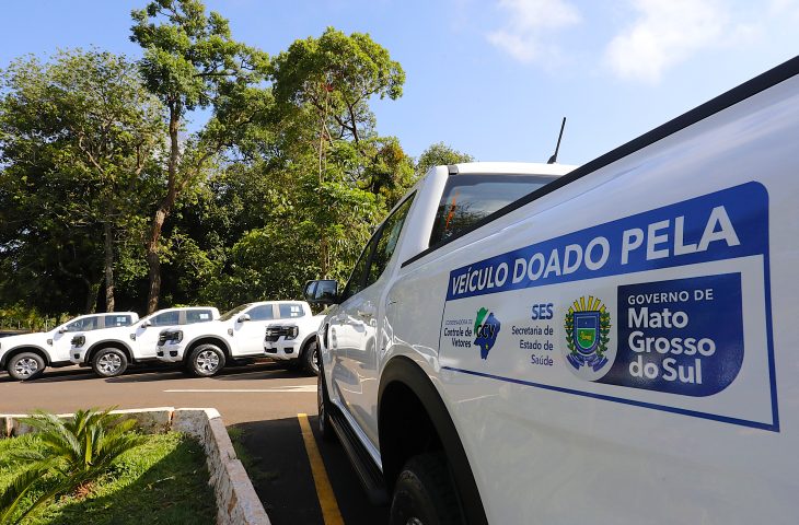 Para fortalecer a&ccedil;&otilde;es de vigil&acirc;ncia em sa&uacute;de, Governo de MS entrega ve&iacute;culos para 14 munic&iacute;pios