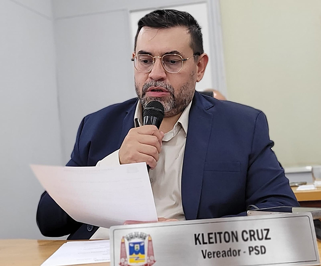 Vereador Kleyton Cruz prega a&ccedil;&atilde;o conjunta para limpeza e elimina&ccedil;&atilde;o de focos de doen&ccedil;as no Buriti