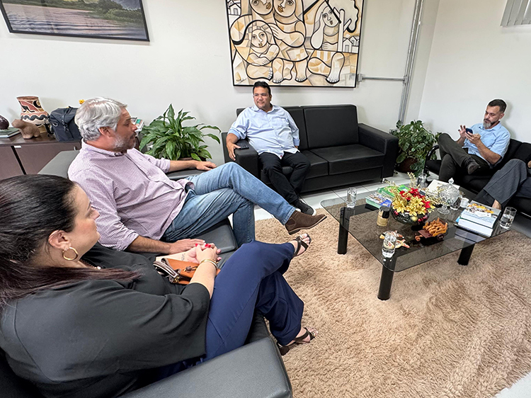 Prefeitura discute com SPU alternativas para expans&atilde;o da UFMS em Corumb&aacute;