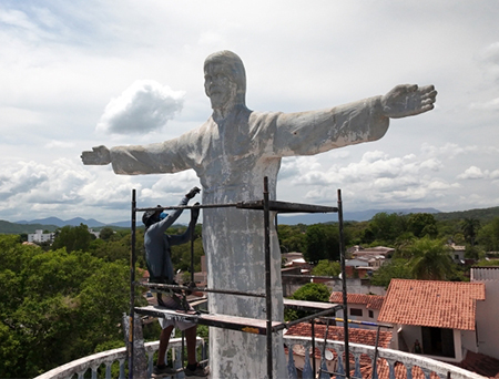 Obra de restaura&ccedil;&atilde;o do Cristo de Lad&aacute;rio destaca cuidado com o patrim&ocirc;nio cultural