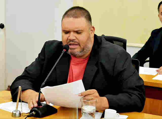 Bebedouro no Centro Popular Na&ccedil;&atilde;o Guat&oacute; &eacute; solicitado pelo vereador Jovan &agrave; Prefeitura