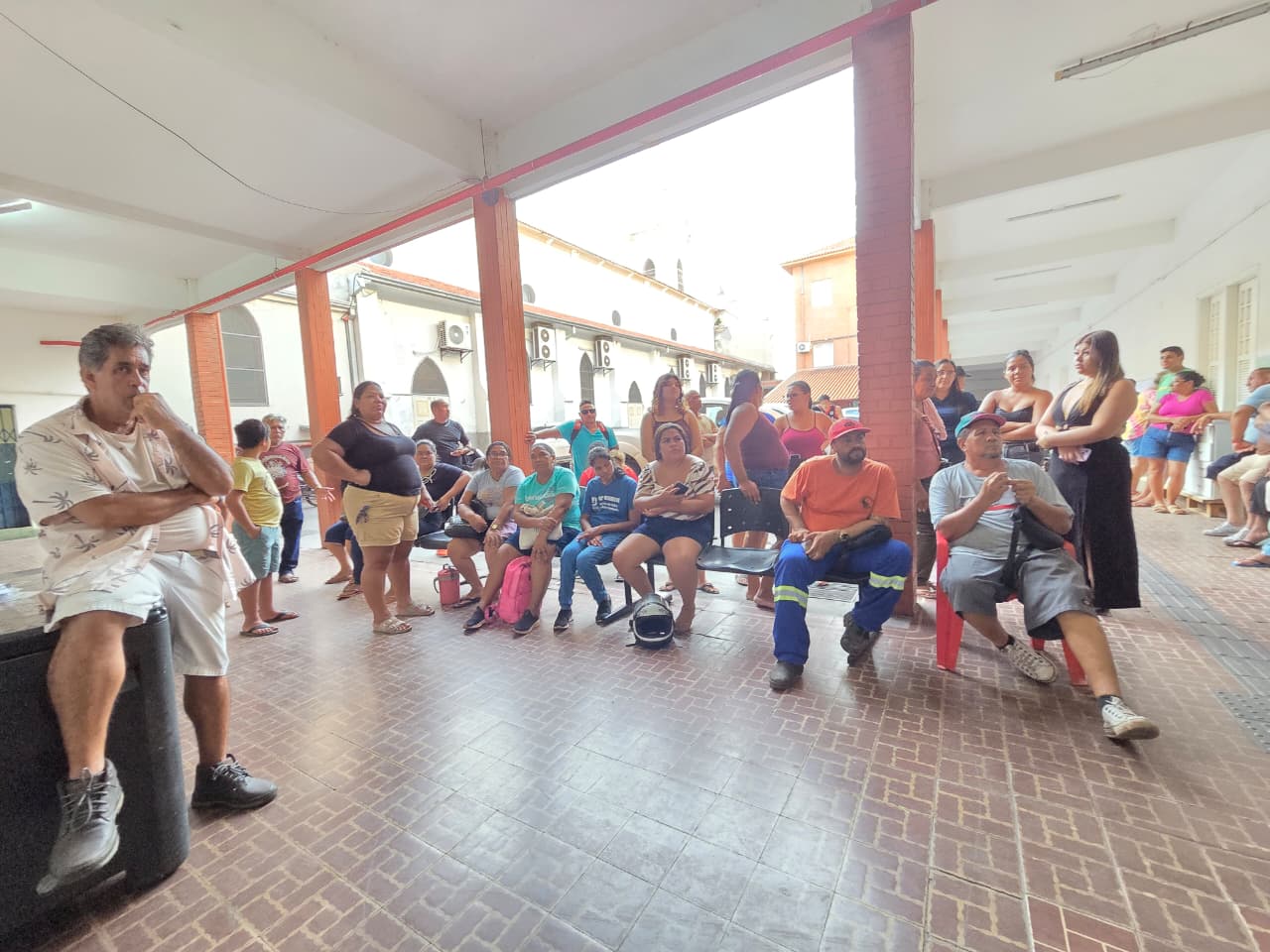 Prefeitura de Corumb&aacute; sorteia barracas para &aacute;rea comercial do Jardim de Natal