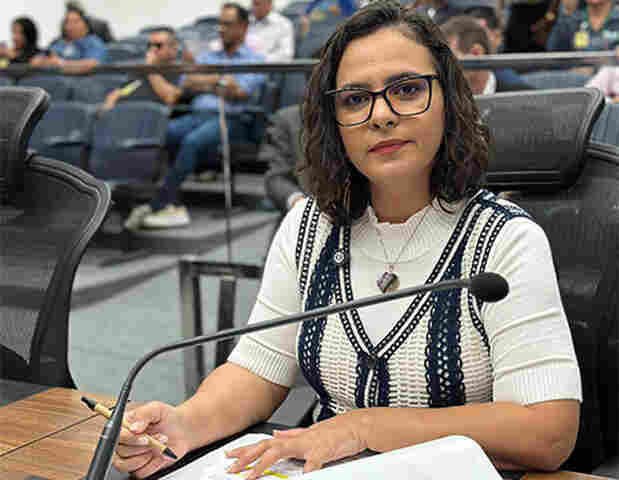 Deputada Estadual Gleice Jane registra boletim ap&oacute;s receber amea&ccedil;a de morte