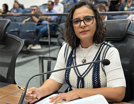 Deputada Estadual Gleice Jane registra boletim ap&oacute;s receber amea&ccedil;a de morte