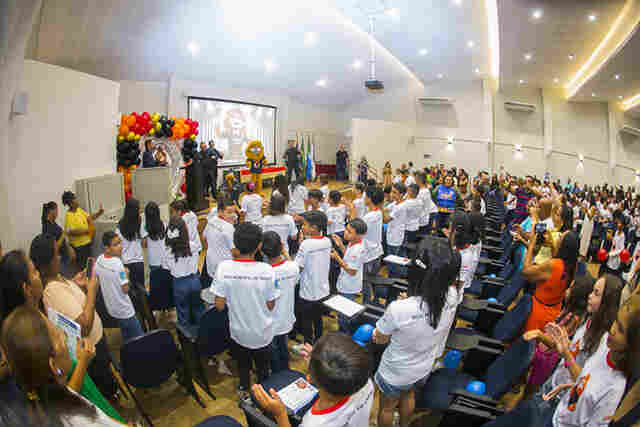 Corumb&aacute; encerra atividades do PROERD com participa&ccedil;&atilde;o de 250 alunos da rede municipal