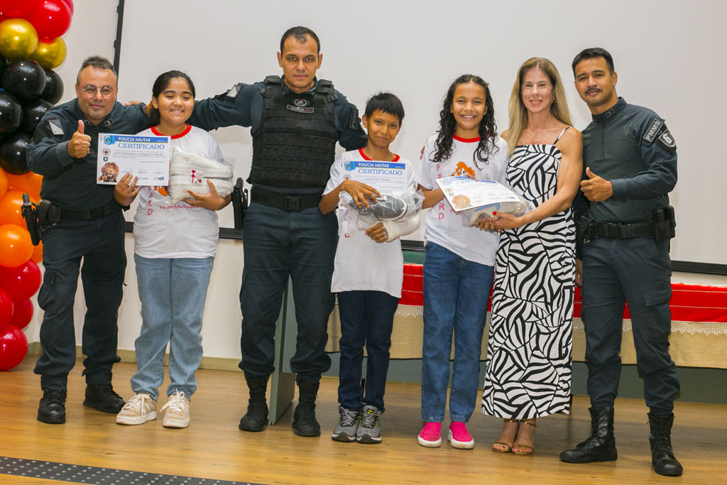 Corumb&aacute; encerra atividades do PROERD com participa&ccedil;&atilde;o de 250 alunos da rede municipal