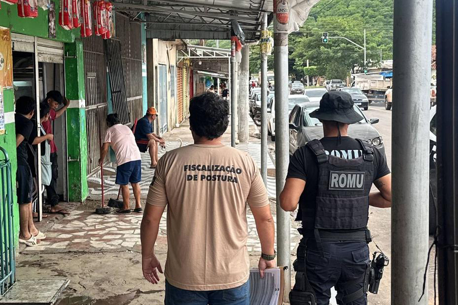Fiscaliza&ccedil;&atilde;o refor&ccedil;a organiza&ccedil;&atilde;o e seguran&ccedil;a no bairro Popular Nova