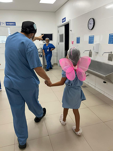 Cuidar tamb&eacute;m &eacute; sentir: Humaniza&ccedil;&atilde;o da Cassems transforma rotinas no HC de Corumb&aacute;