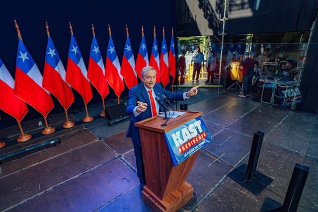 Jos&eacute; Antonio Kast, pinochetista, vence as elei&ccedil;&otilde;es no Chile