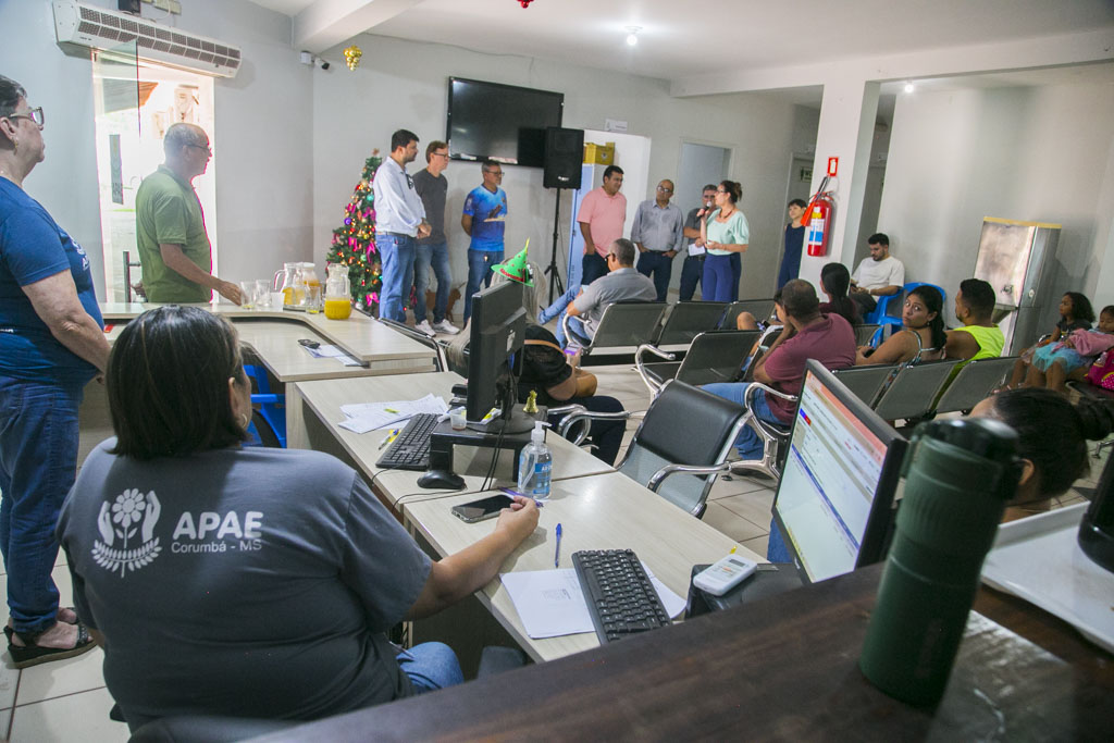 Prefeitura repassa mais de R$ 250 mil em emendas impositivas &agrave; APAE e Rede Feminina