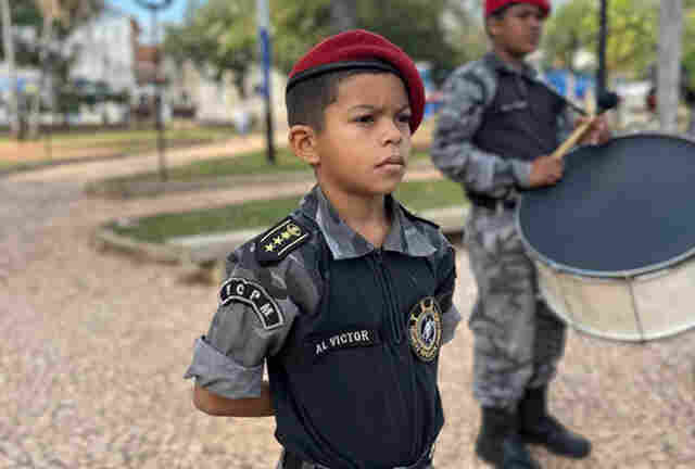Vel&oacute;rio do pequeno Victor Lorenzo ocorre na sede do Instituto Novo Olhar e enterro ocorrer&aacute; &agrave;s 10 horas