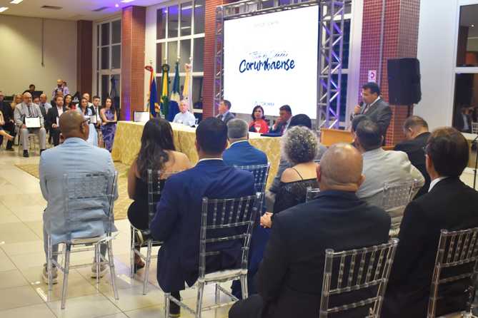 C&acirc;mara homenageia 23 personalidades com T&iacute;tulo de Cidad&atilde;o Corumbaense