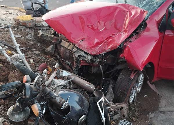 Condutor de Fox &eacute; indiciado por homic&iacute;dio doloso ap&oacute;s morte da jovem que estava na garupa da moto na Av. Rio Branco em Corumb&aacute;