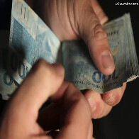 Isen&ccedil;&atilde;o do IR at&eacute; R$ 5.000 e valoriza&ccedil;&atilde;o do sal&aacute;rio m&iacute;nimo injetam R$ 110 bilh&otilde;es na economia em 2026