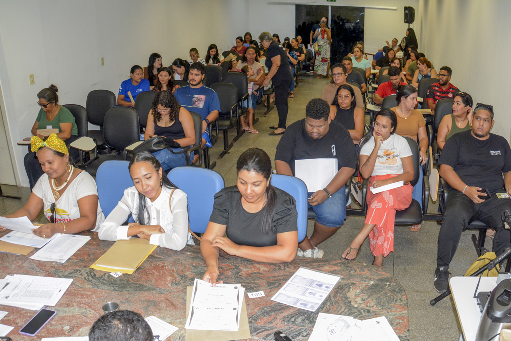 Sele&ccedil;&atilde;o tempor&aacute;ria da Educa&ccedil;&atilde;o de Corumb&aacute; entra na 3&ordf; etapa com an&aacute;lise de documentos