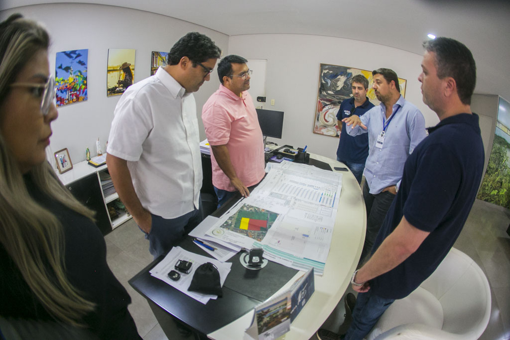Prefeitura e rede supermercadista tratam implanta&ccedil;&atilde;o de atacarejo de R$ 50 milh&otilde;es