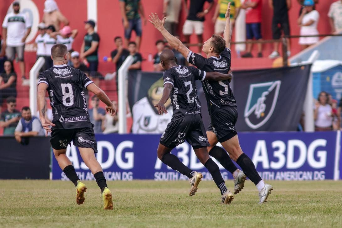 Oper&aacute;rio vence Pantanal na abertura do Campeonato Sul-Mato-Grossense
