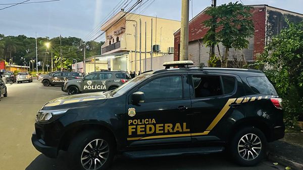 PF deflagra opera&ccedil;&atilde;o contra tr&aacute;fico transnacional de drogas em Corumb&aacute; e no interior de SP