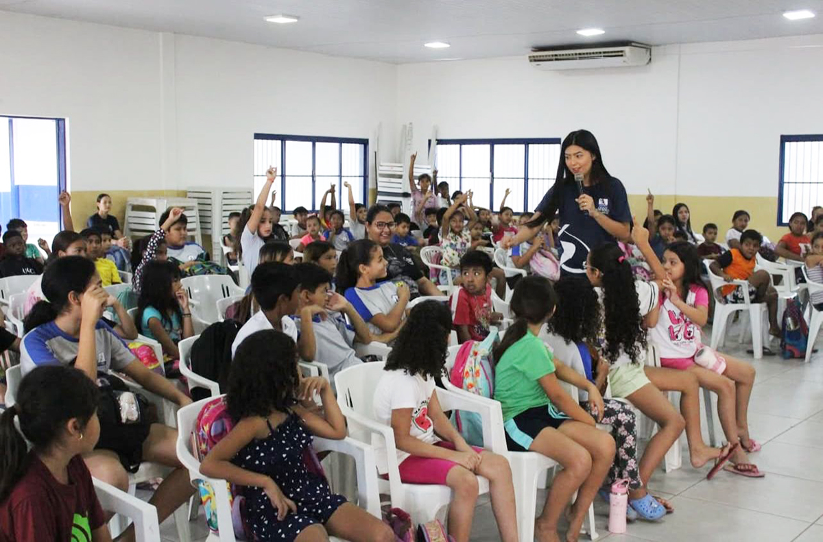 Programa Ado&ccedil;&atilde;o &agrave; Dist&acirc;ncia impacta mais de 190 crian&ccedil;as e adolescentes em Corumb&aacute;