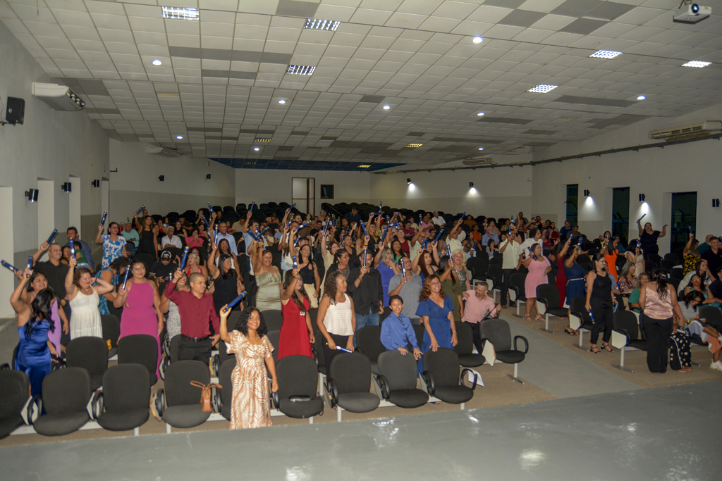 Formatura do Curso Mais Sa&uacute;de com Agente celebra a conclus&atilde;o de 145 profissionais da sa&uacute;de