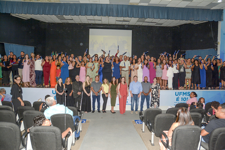 Formatura do Curso Mais Sa&uacute;de com Agente celebra a conclus&atilde;o de 145 profissionais da sa&uacute;de