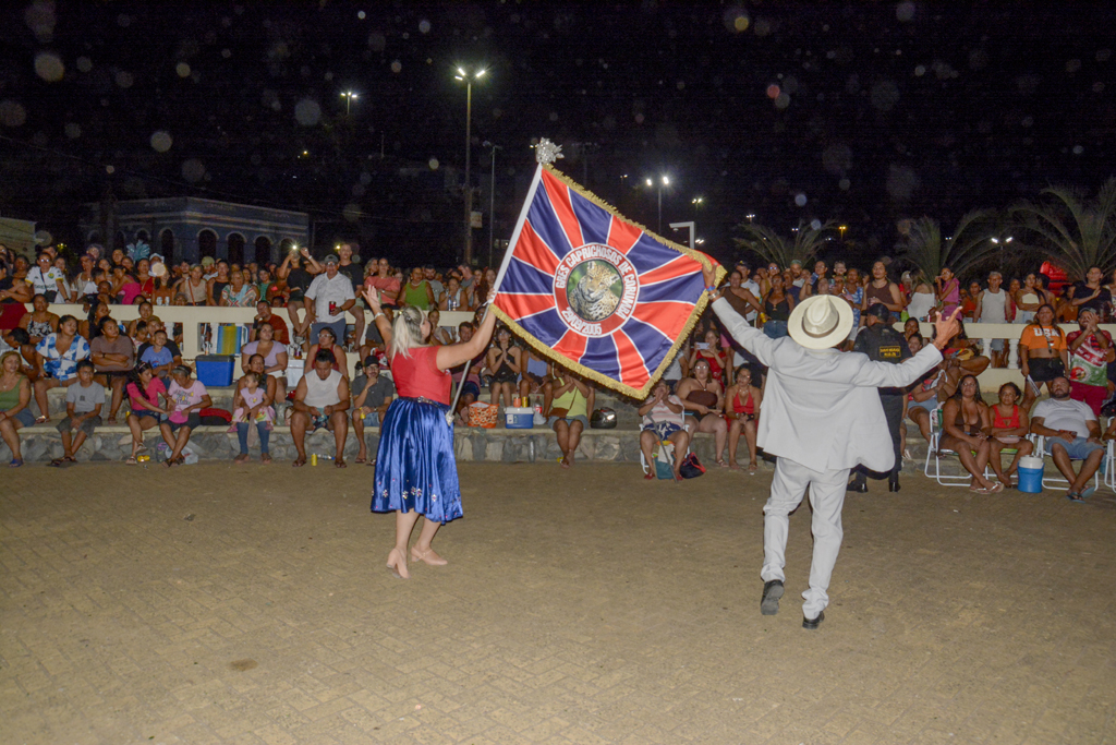 Festival de Samba-Enredo no Porto Geral antecipa clima do Carnaval de Corumb&aacute;